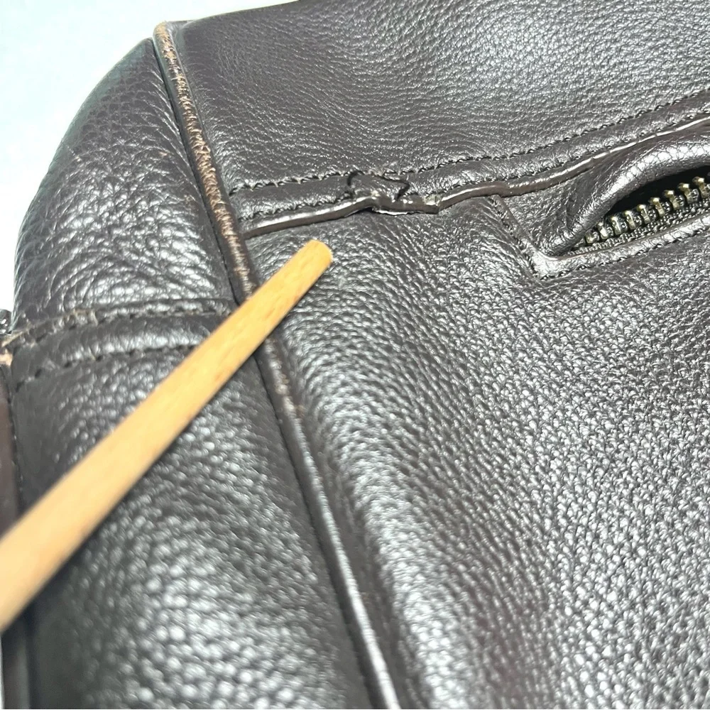 BANANA REPUBLIC men’s leather soft briefcase messenger bag